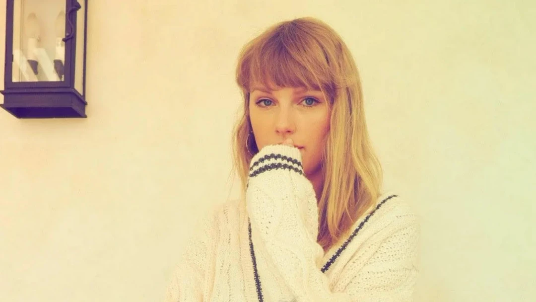 Передача Taylor Swift_Cardigan